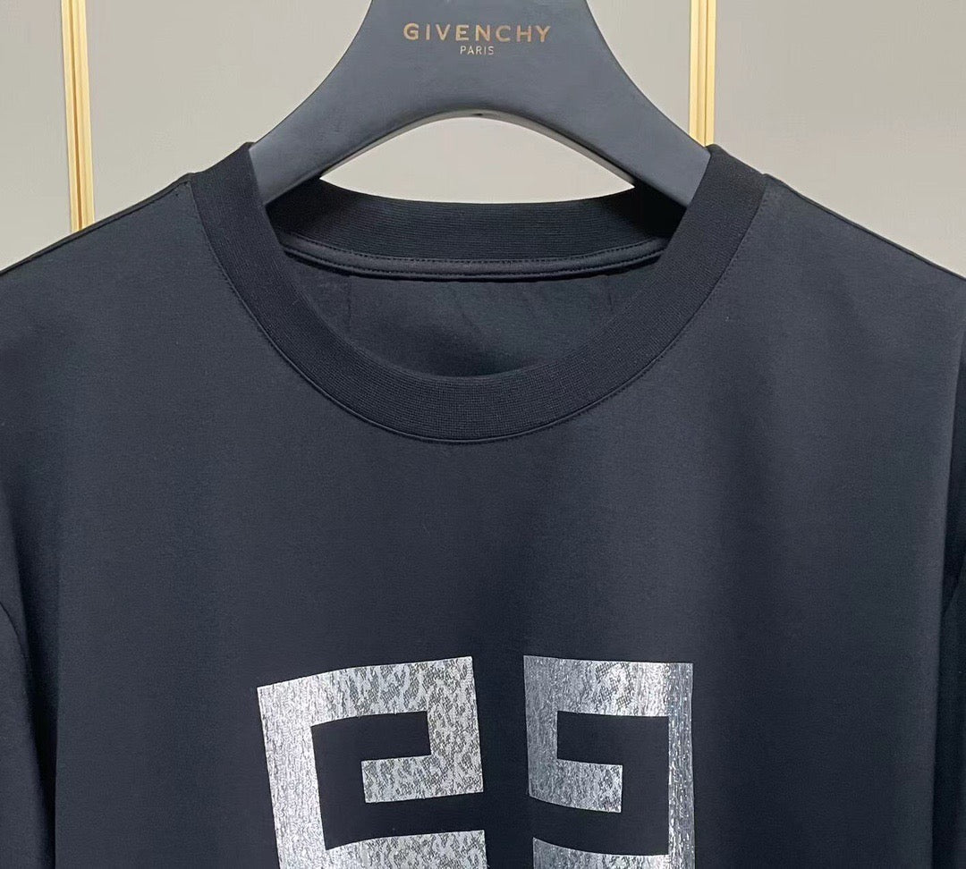Givenchy T-shirt