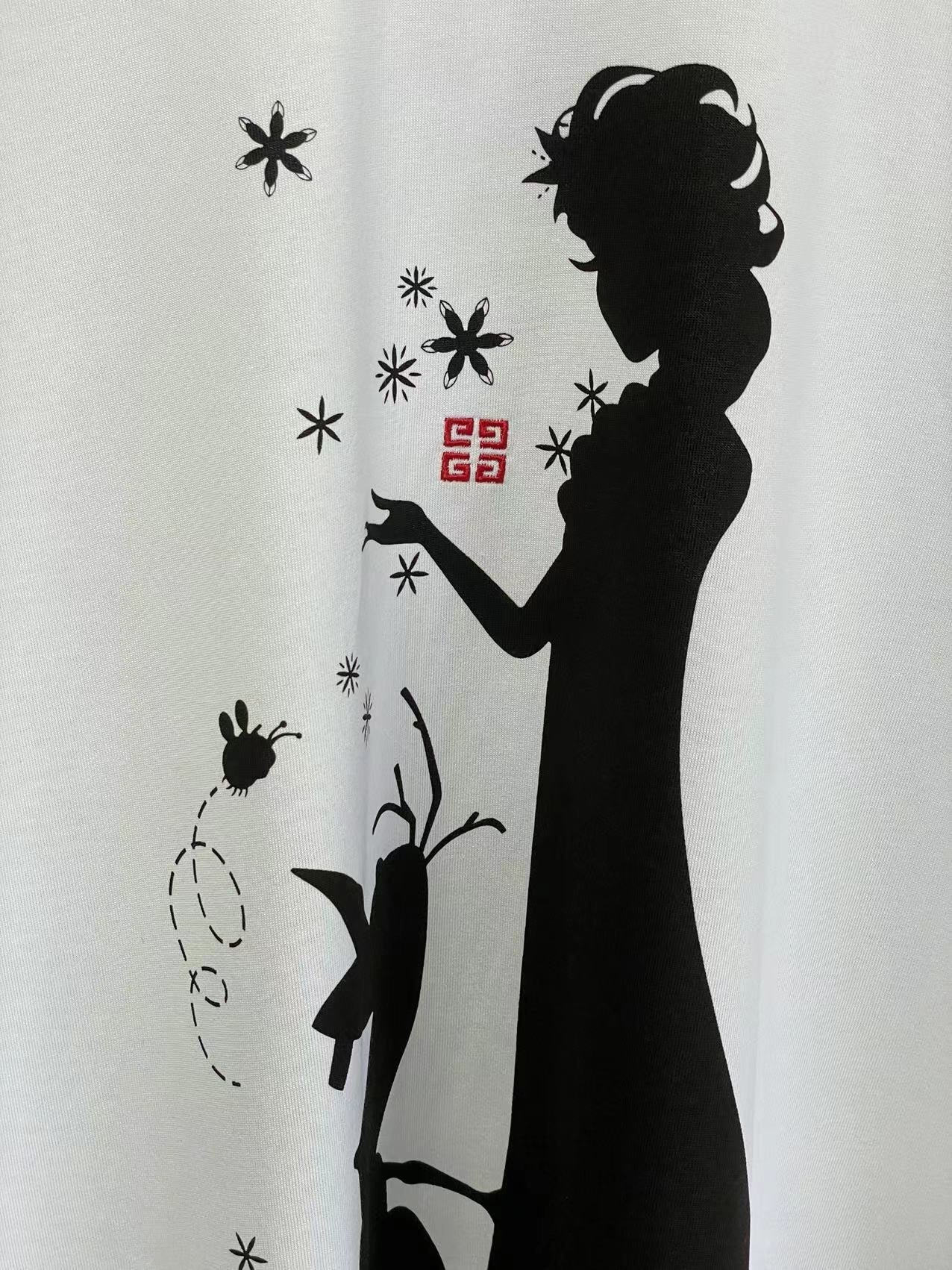 Givenchy T-shirt