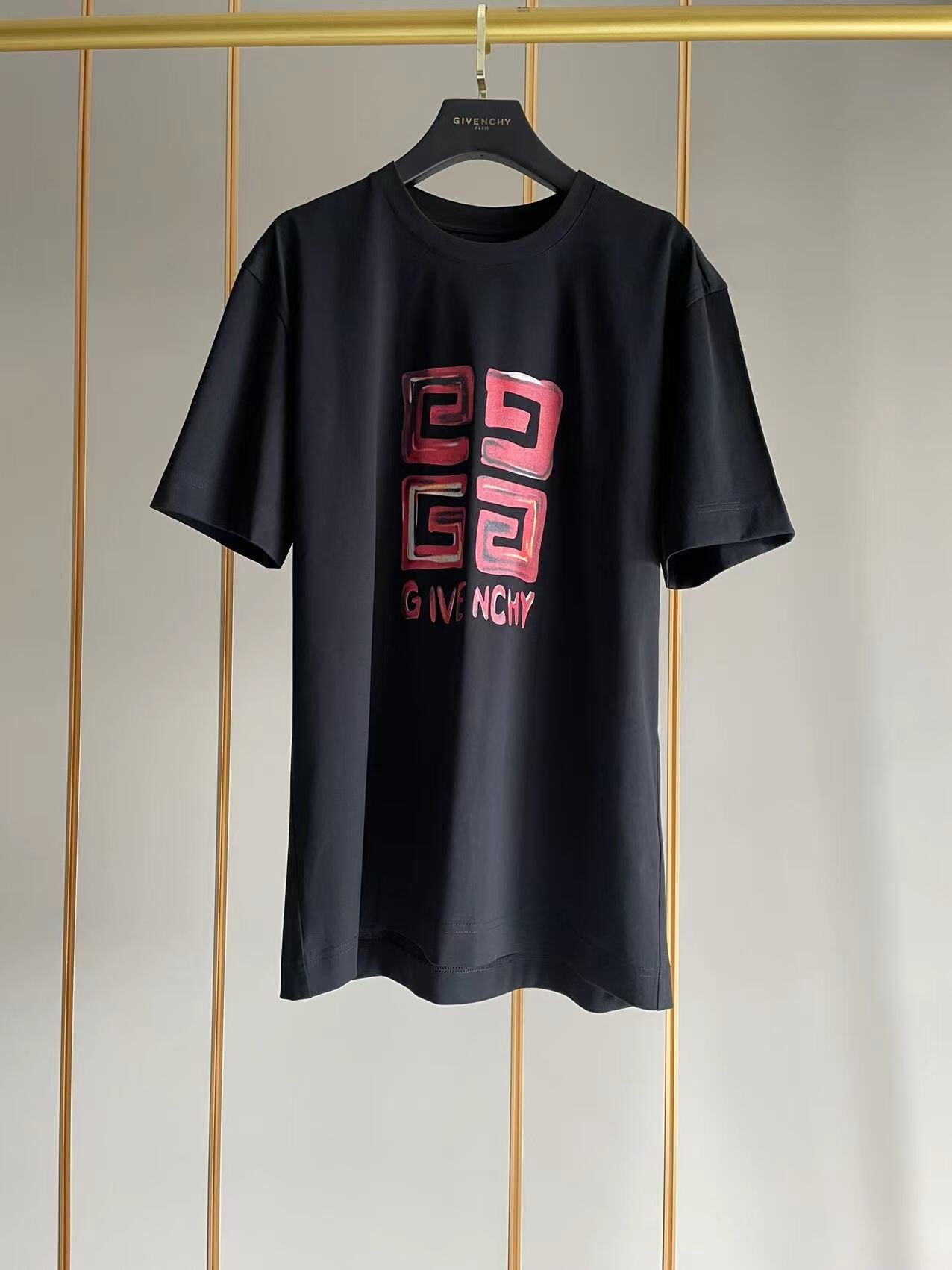 Givenchy T-shirt