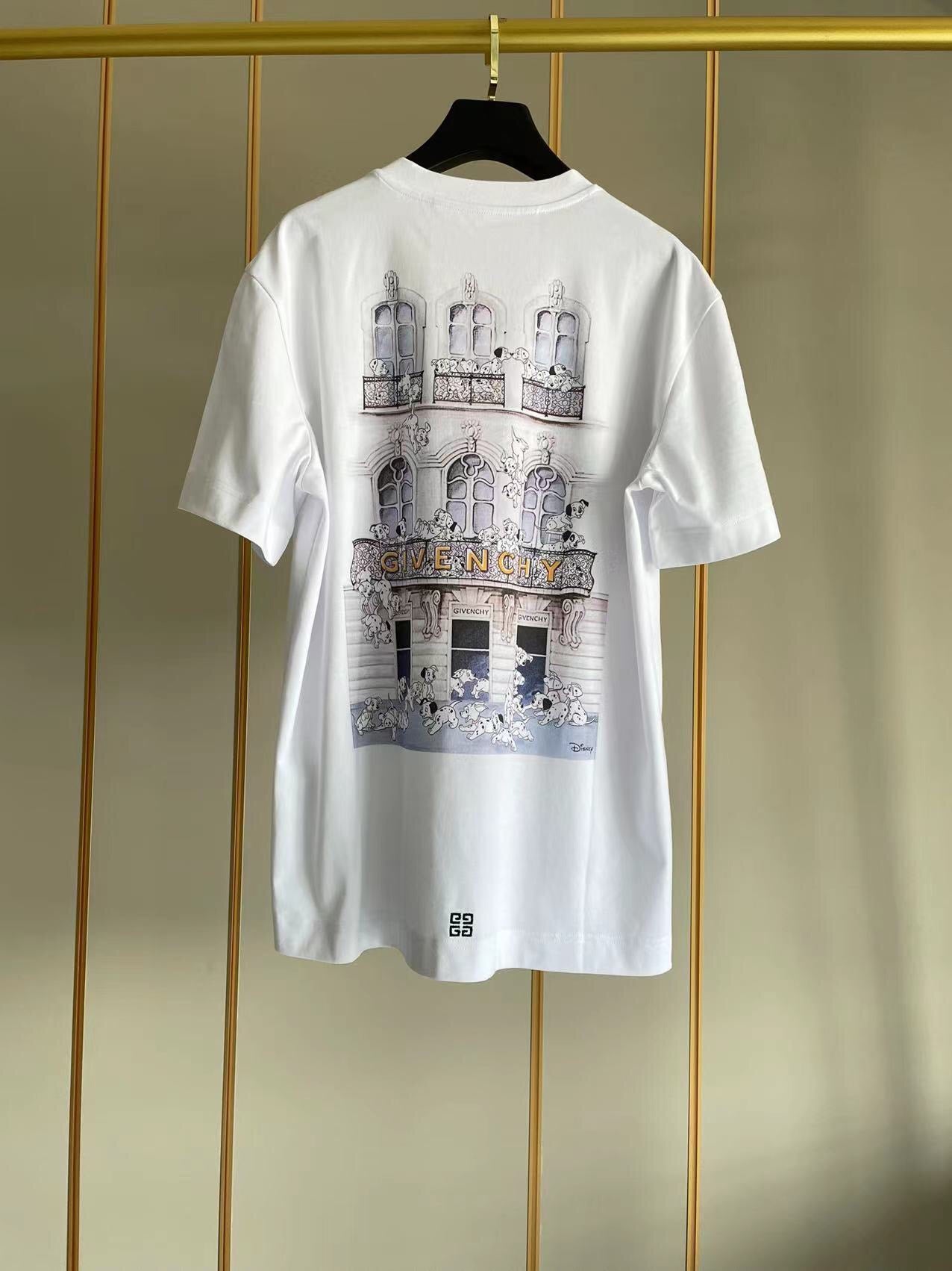 Givenchy T-shirt