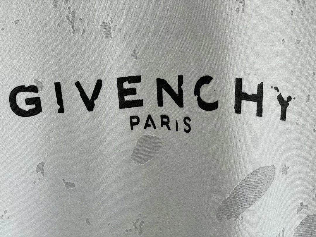 Givenchy T-shirt