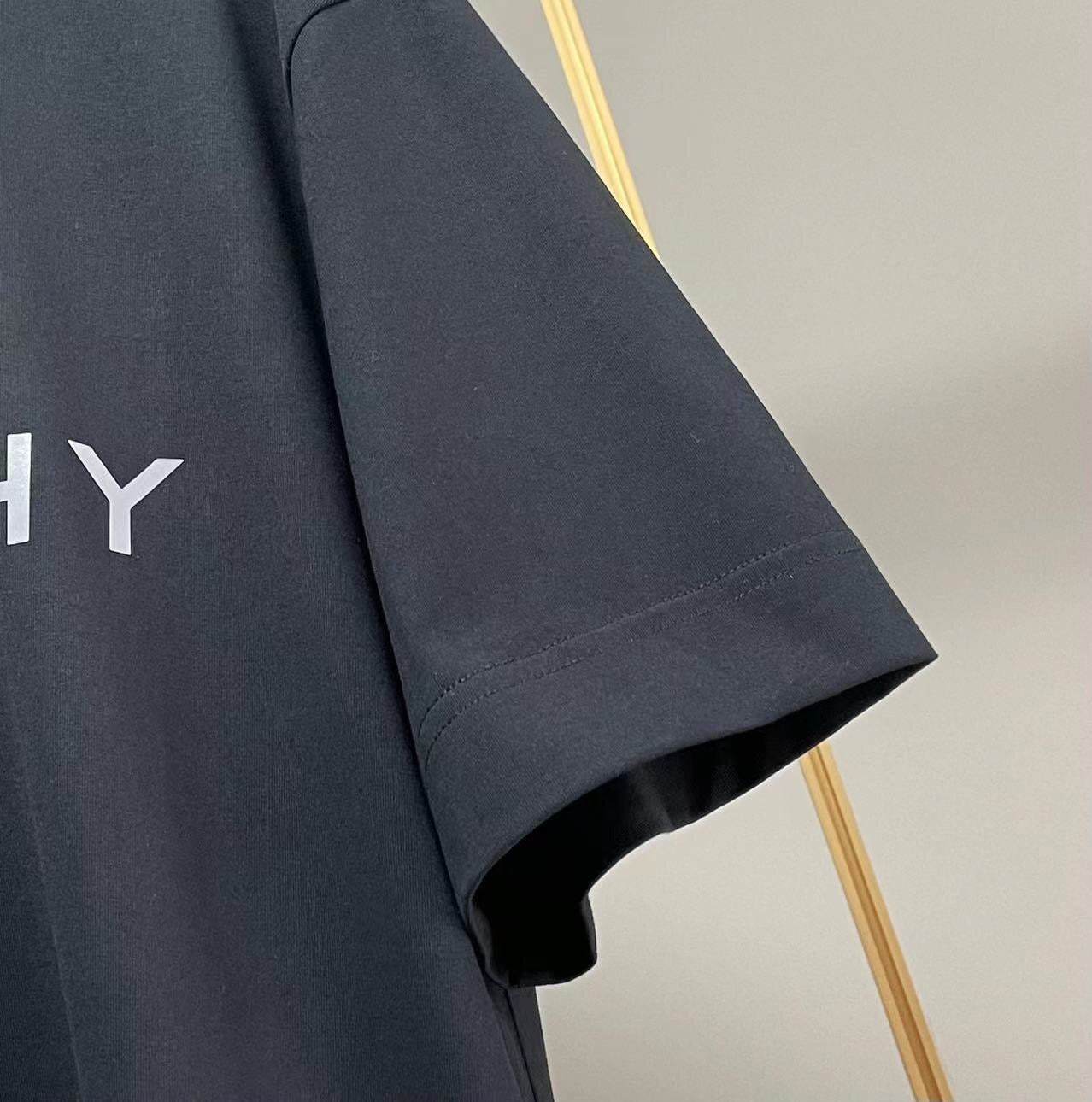 Givenchy T-shirt