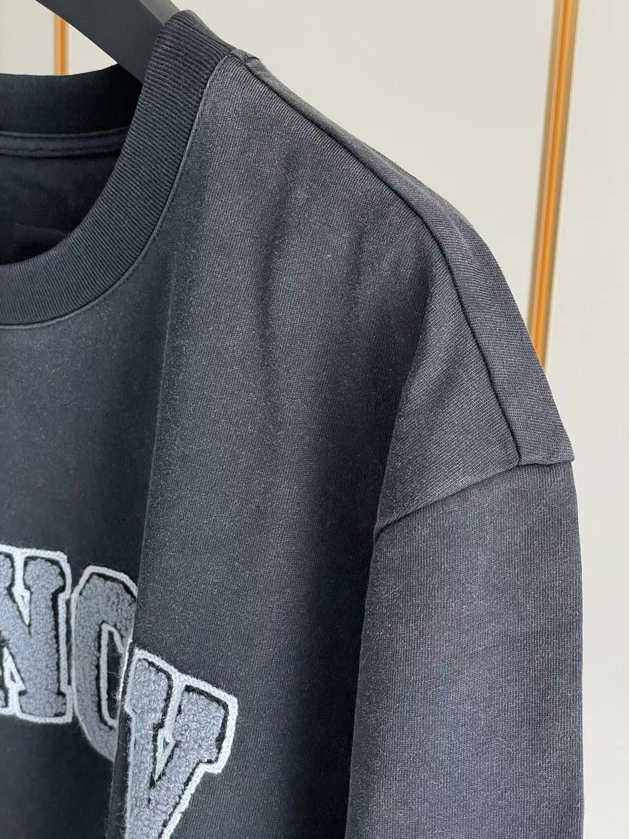 Givenchy T-Shirt