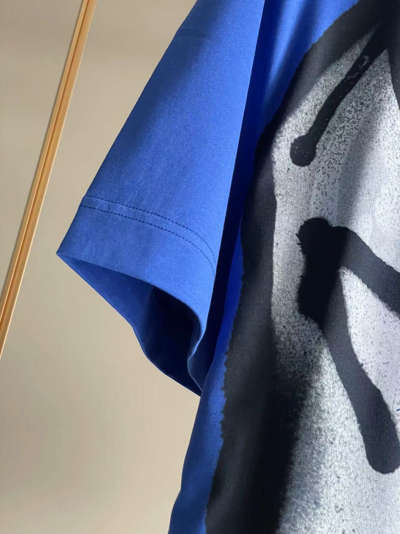 Givenchy T-shirt