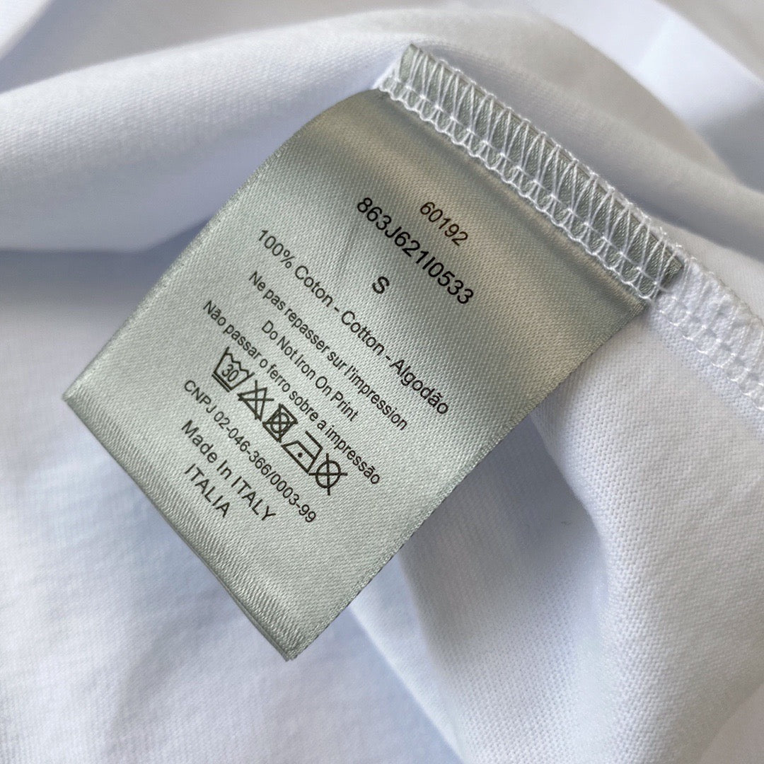 Dior T-shirt