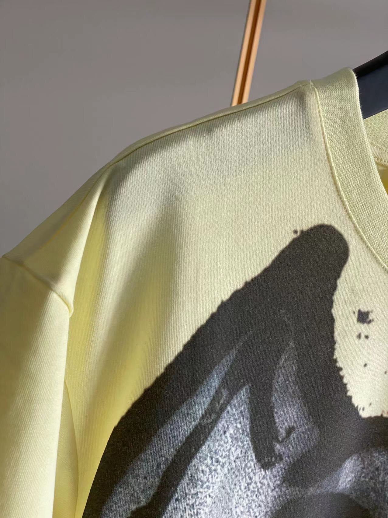 Givenchy T-shirt
