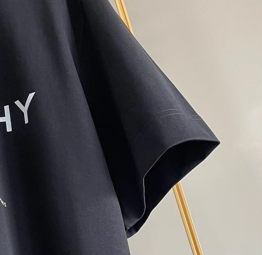Givenchy T-shirt