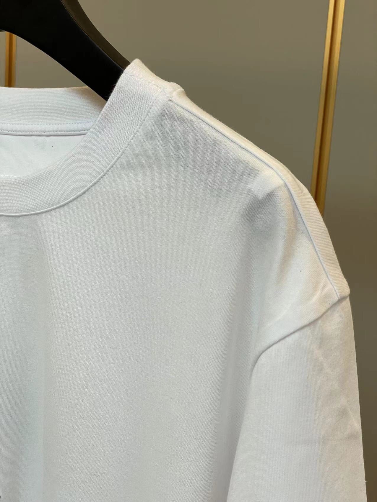 Givenchy T-shirt