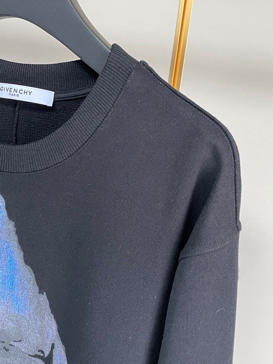 Givenchy Sweater