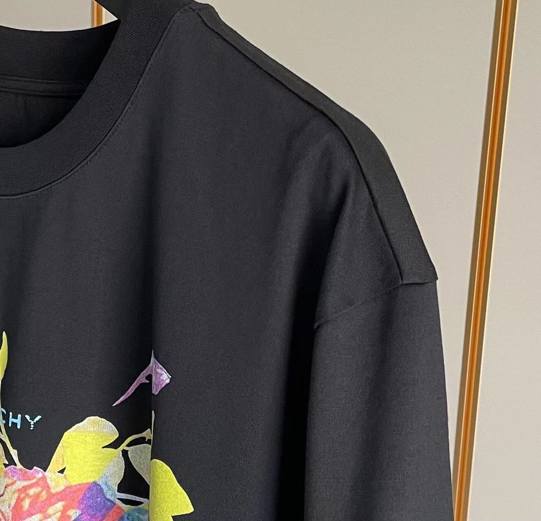 Givenchy T-shirt
