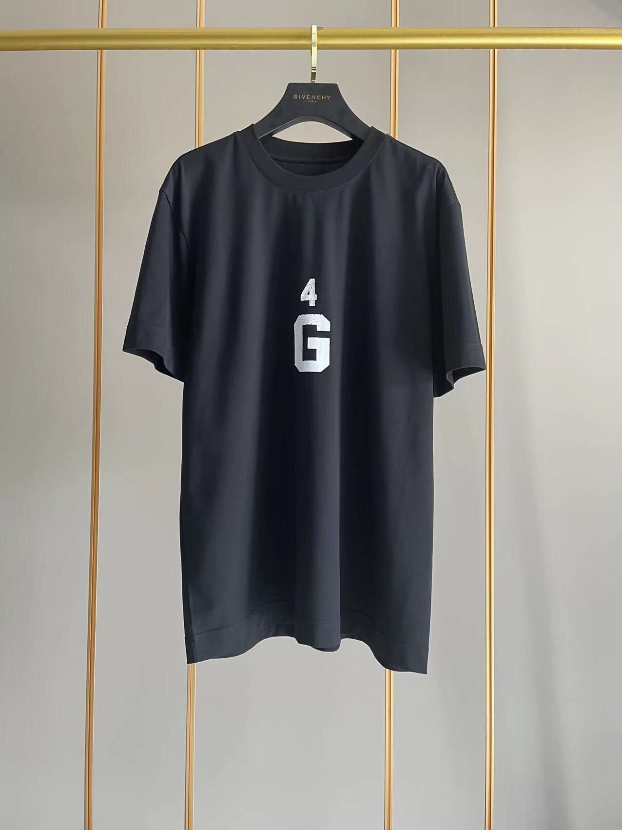Givenchy T-shirt