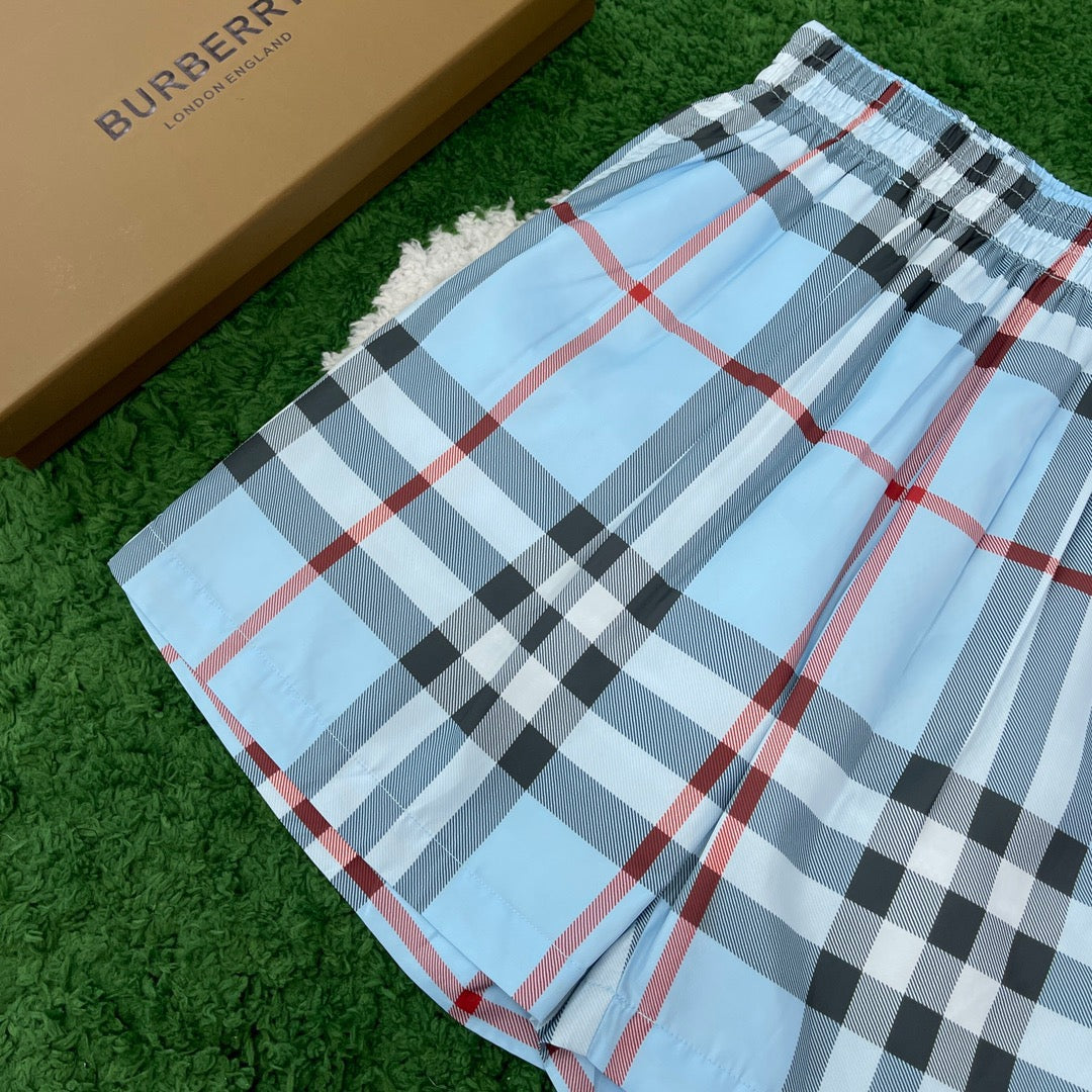 Burberry Short Pants