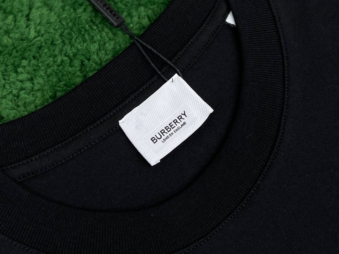 Burberry T-shirt