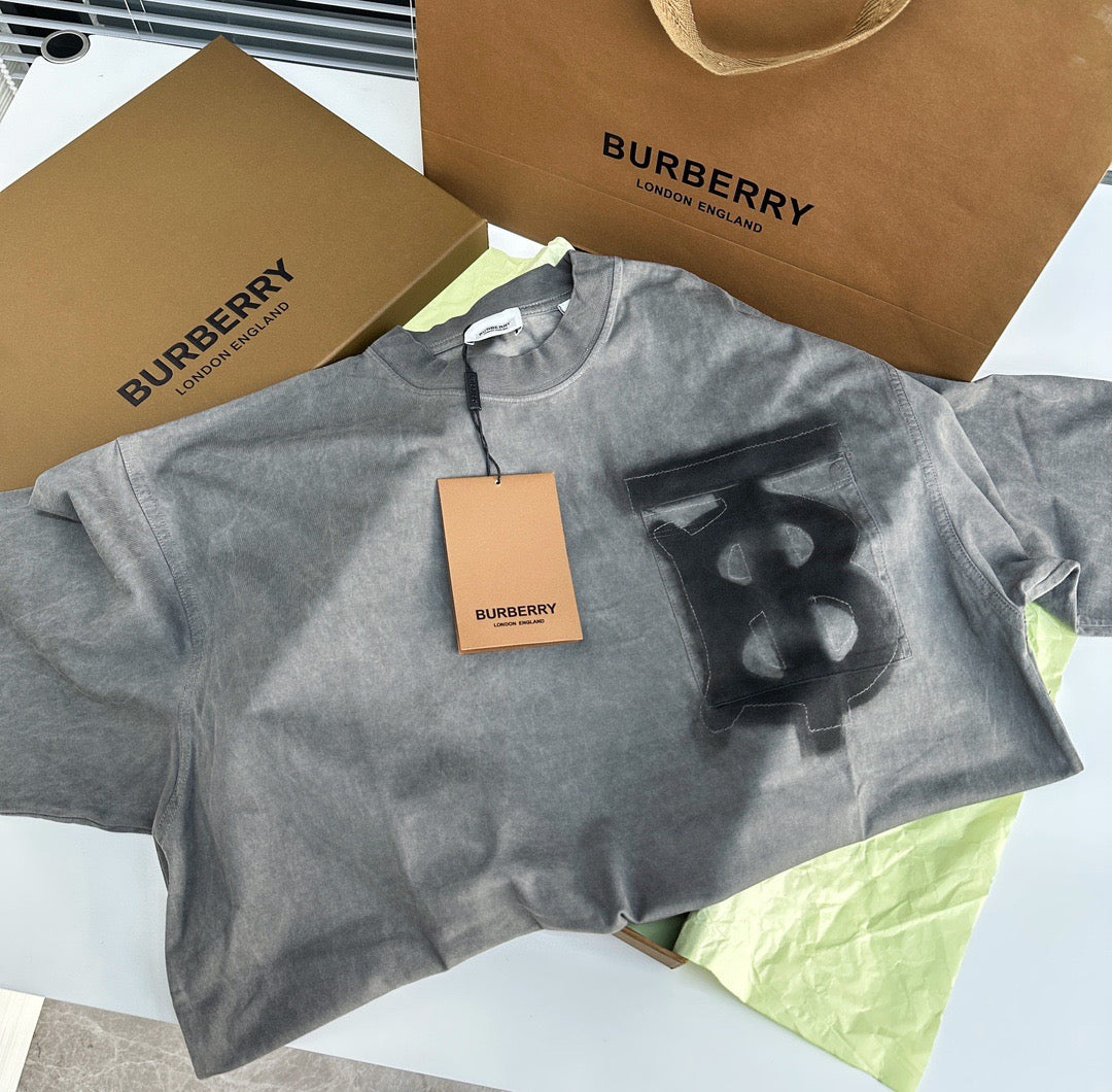 Burberry T-shirt