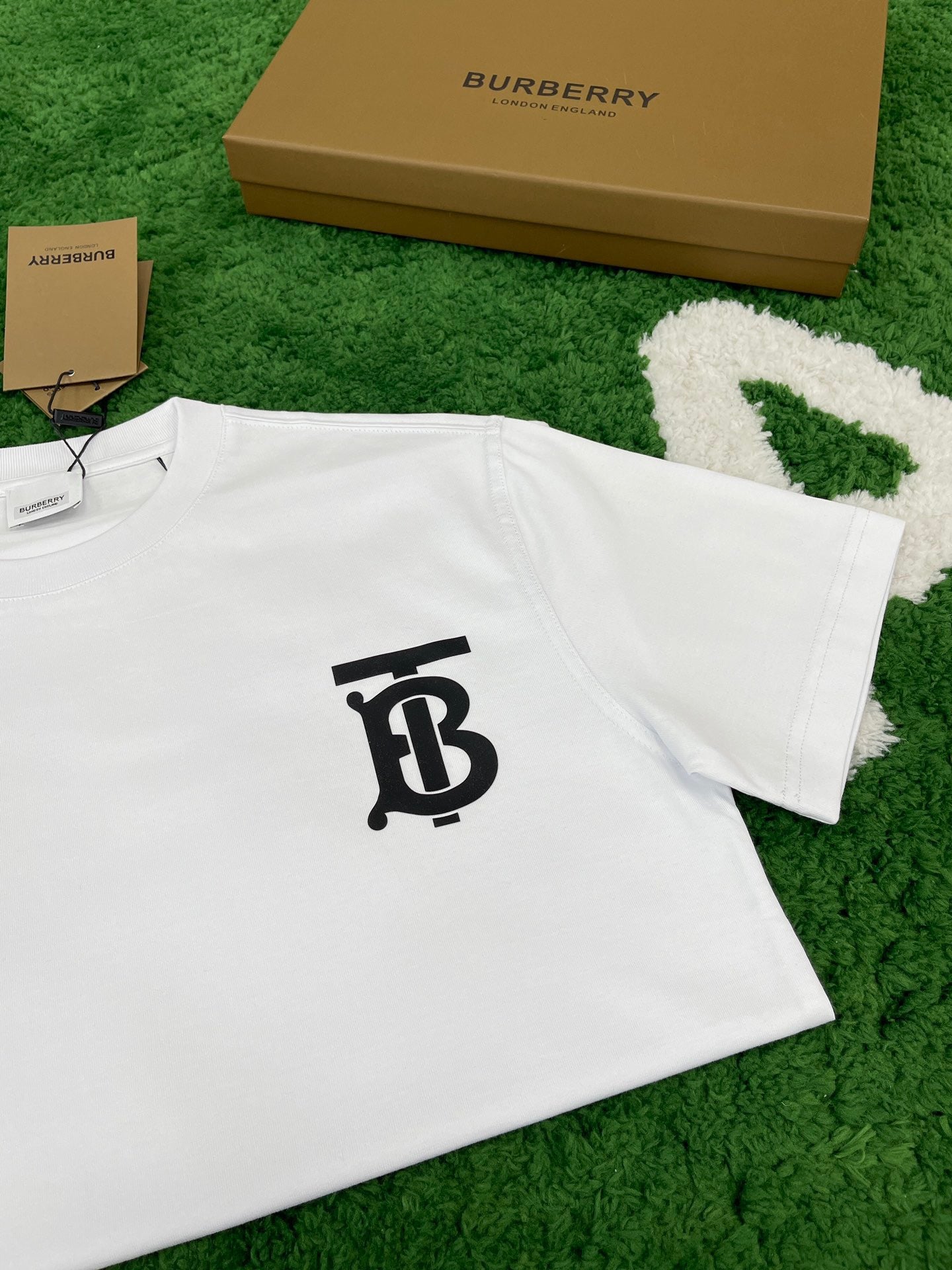 Burberry T-shirt