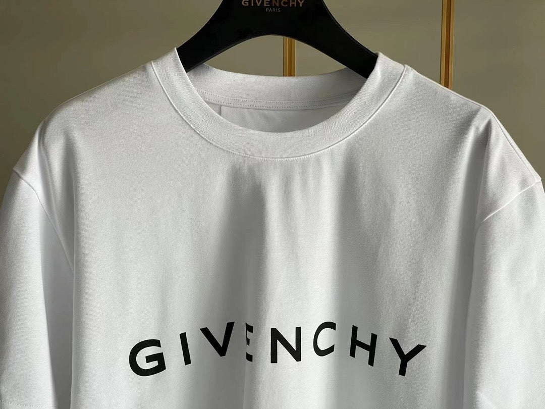 Givenchy T-shirt