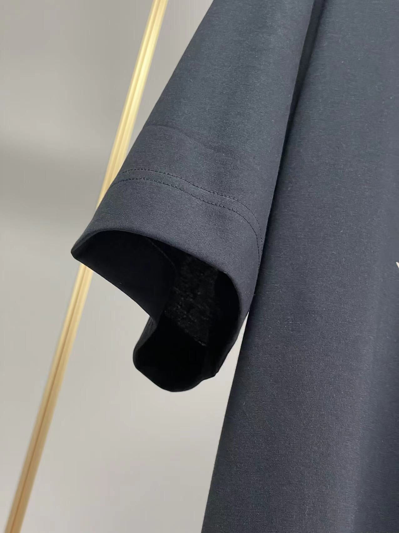 Givenchy T-shirt