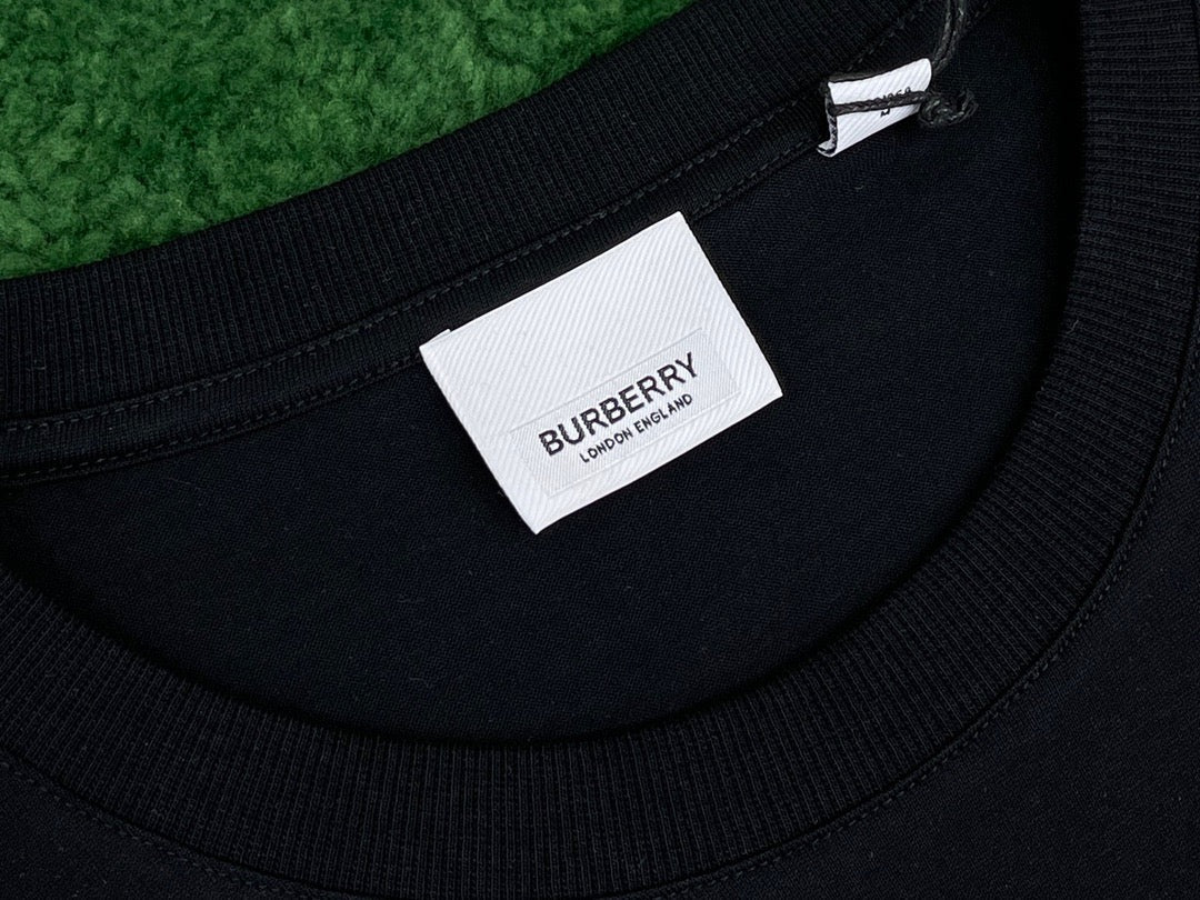 Burberry T-shirt