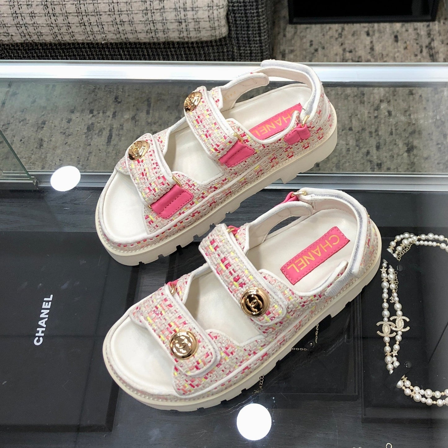 DAD SANDAL IN WHITE MIX BRIGHT PINK TWEED FABRIC