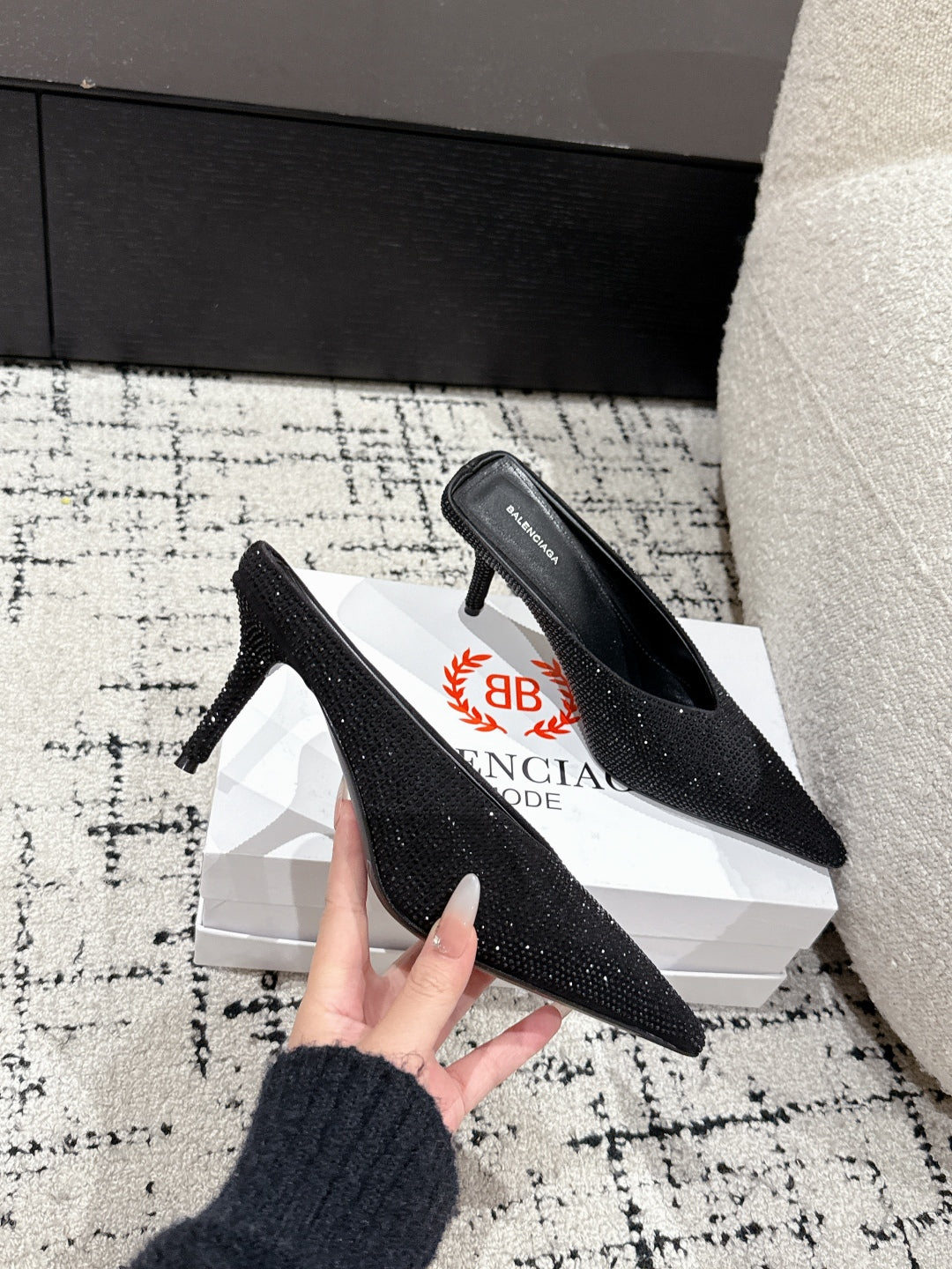 KNIFE 65MM HIGH MULE IN BLACK SUEDE ATTACHED FULL CRYSTALS