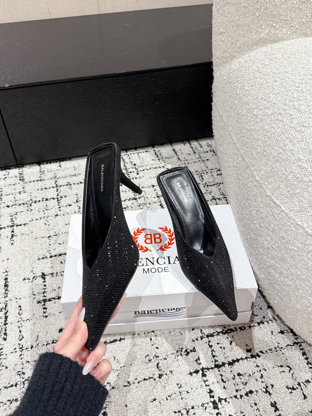 KNIFE 65MM HIGH MULE IN BLACK SUEDE ATTACHED FULL CRYSTALS
