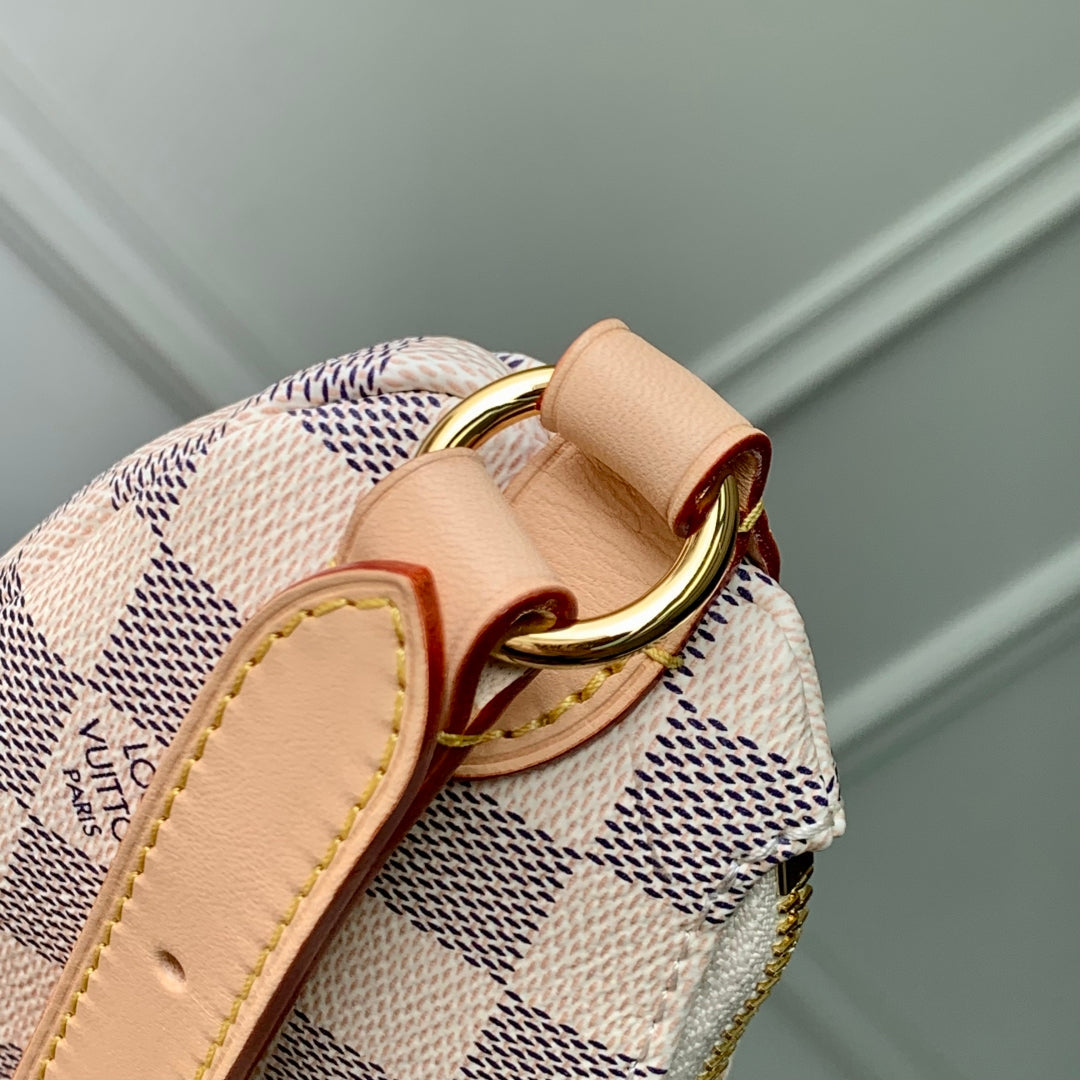 KEEPIT BUMBAG 29 IN WHITE GREY CHECKERBOARD PATTERN DAMIER AZUR COATED CANVAS