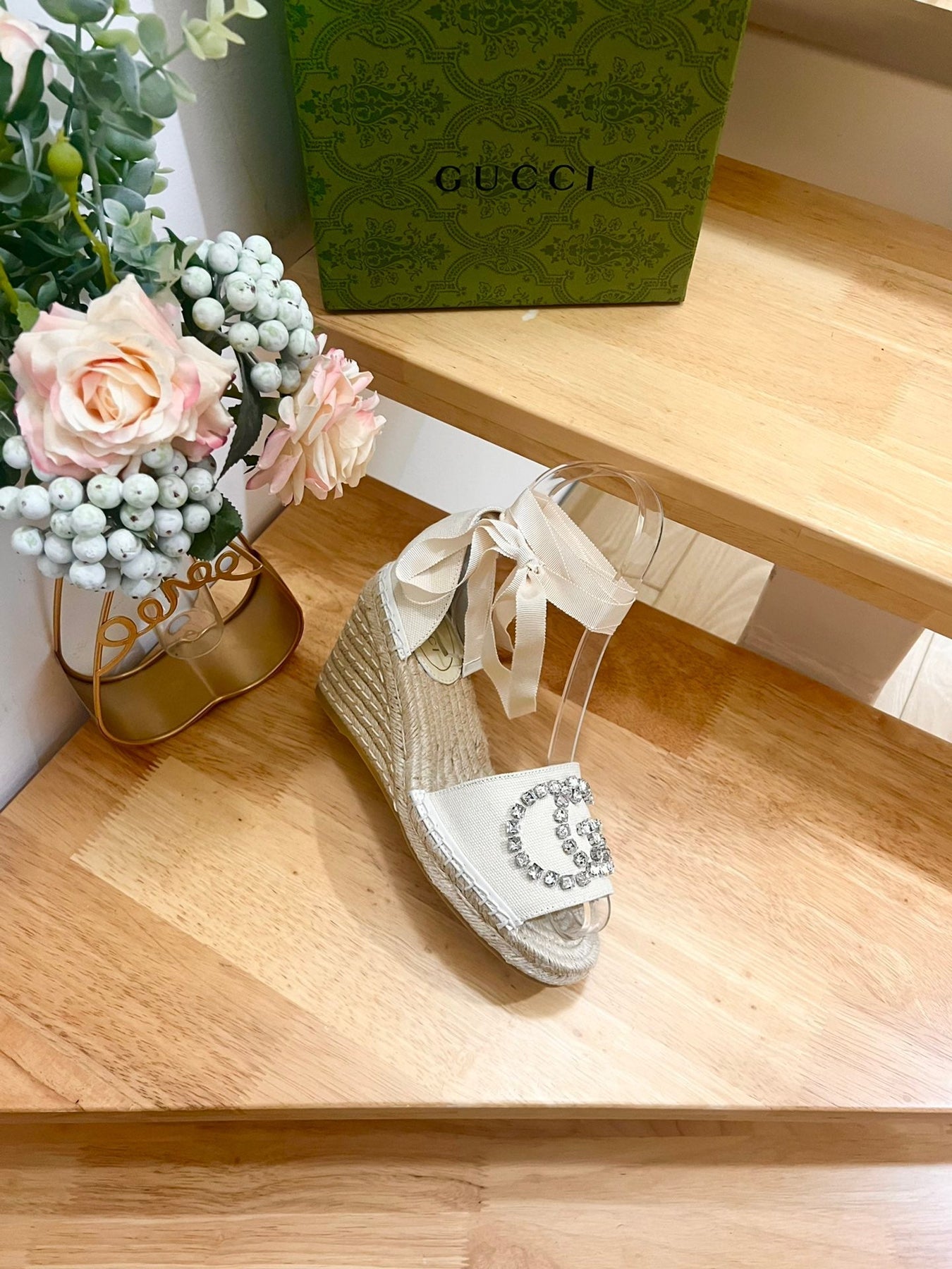 PLATFORM WITH RHINESTONE LOGO IN CREAM BEIGE CANVAS AND STRAW LINING