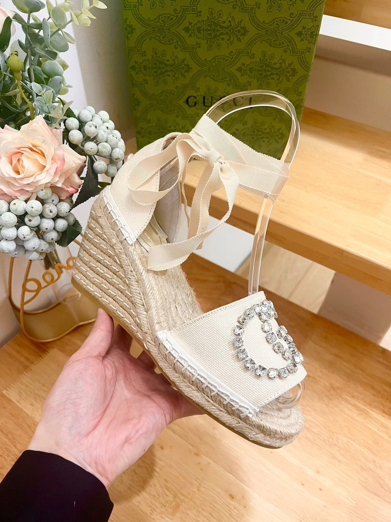 PLATFORM WITH RHINESTONE LOGO IN CREAM BEIGE CANVAS AND STRAW LINING