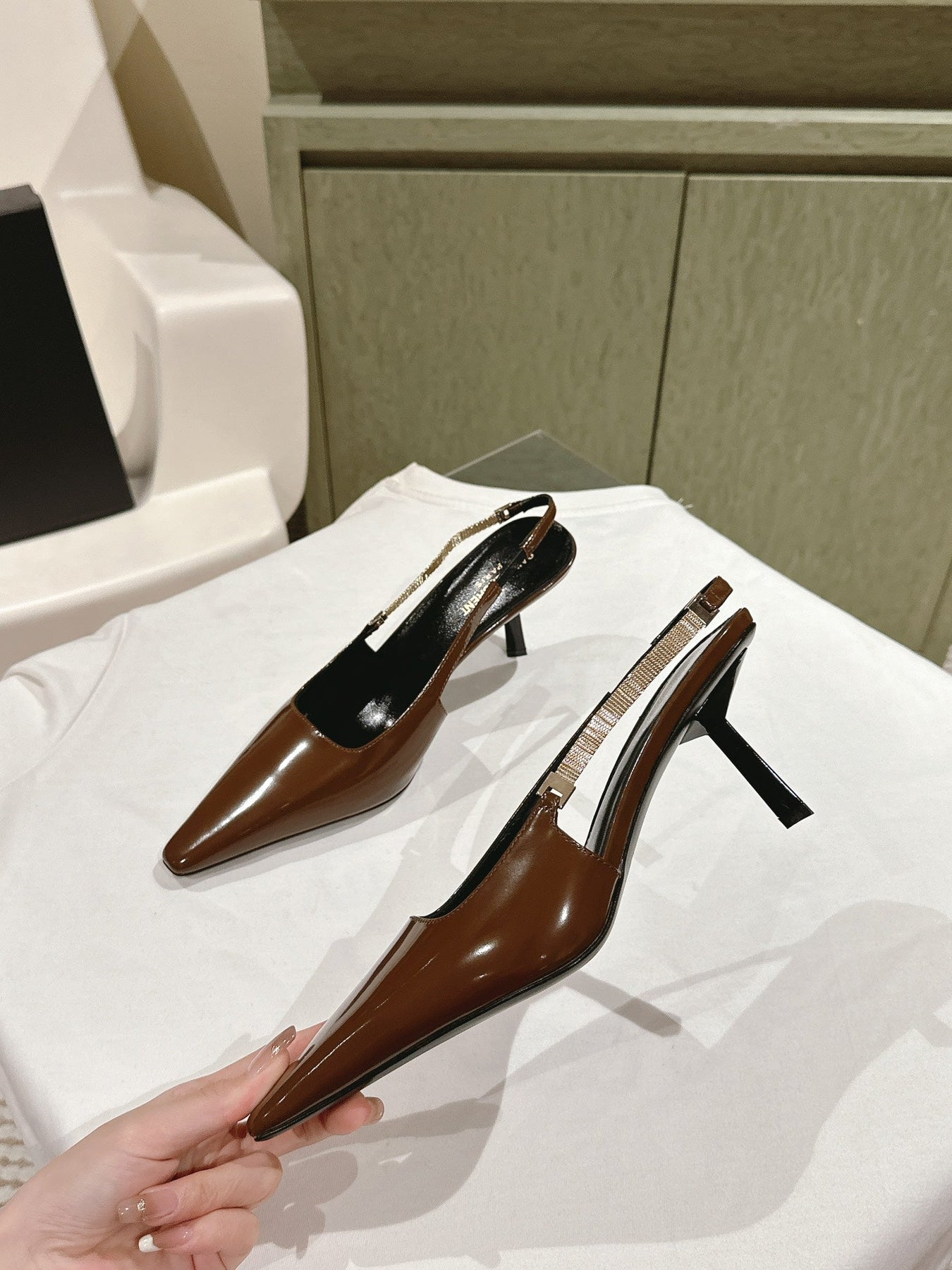 BLAKE SLINGBACK PUMPS 80 IN BROWN PATENT LEATHER