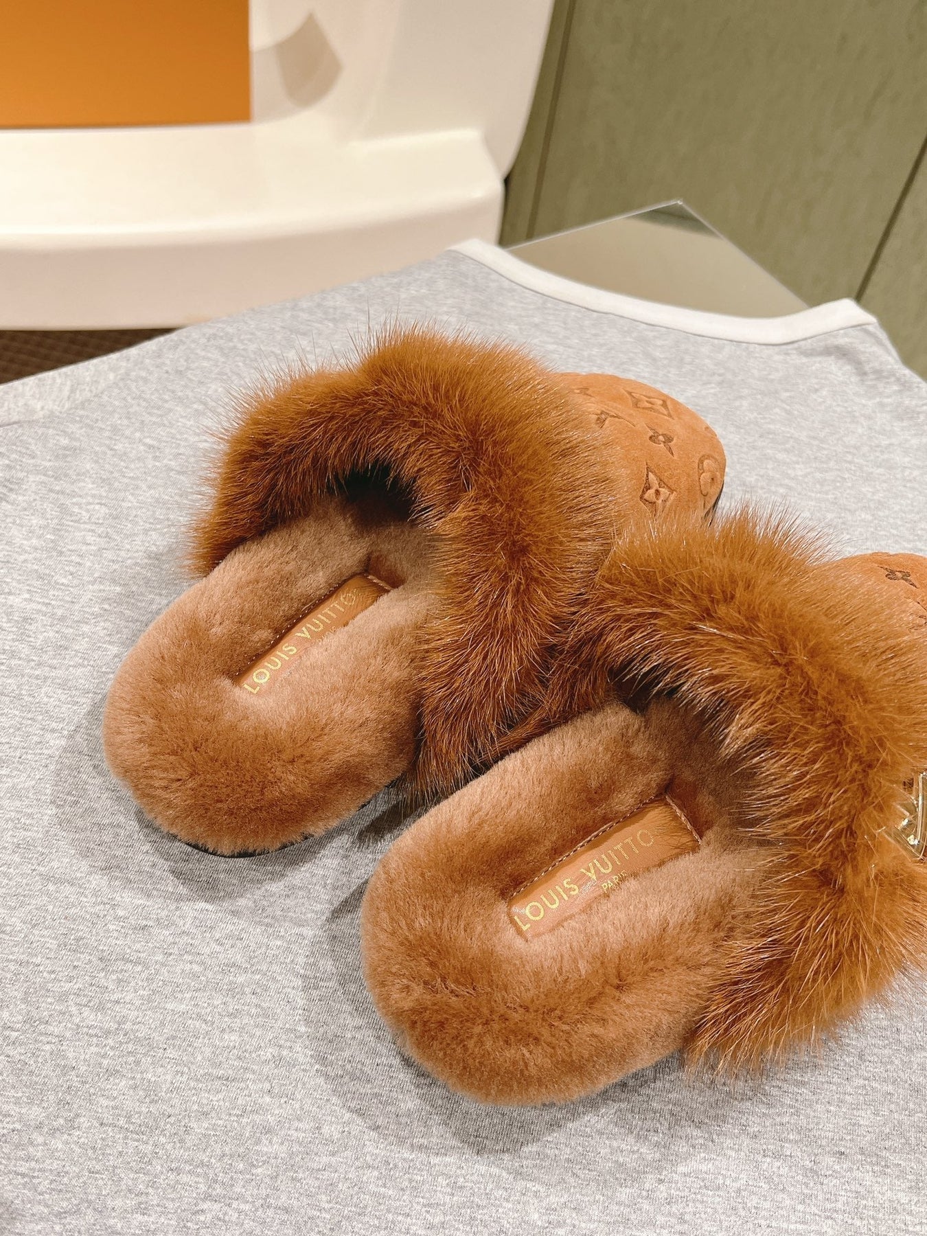 COSY FLAT COMFORT CLOG IN BRONZE BROWN MONOGRAM LAMB WOOL AND MINK FUR