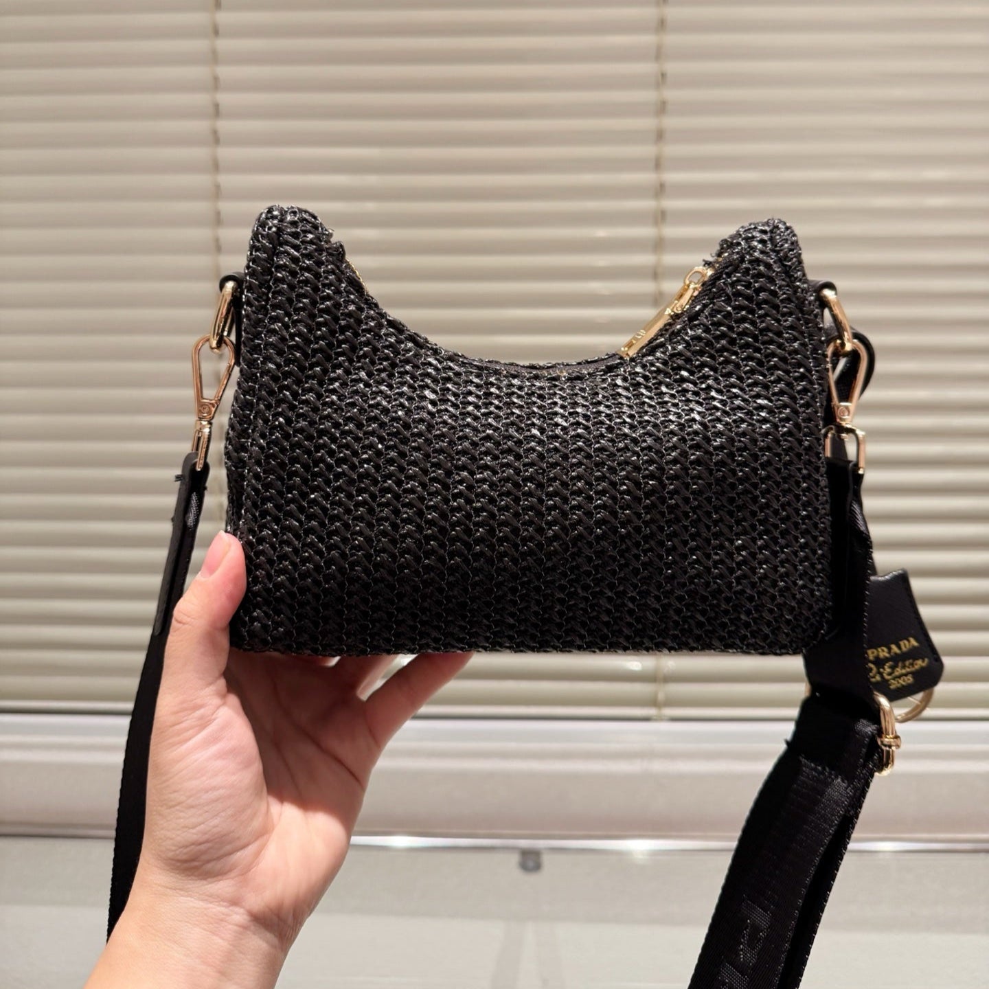 HOBO CROCHET BAG 23 IN BLACK WOVEN RAFFIA GOLD HARDWARE