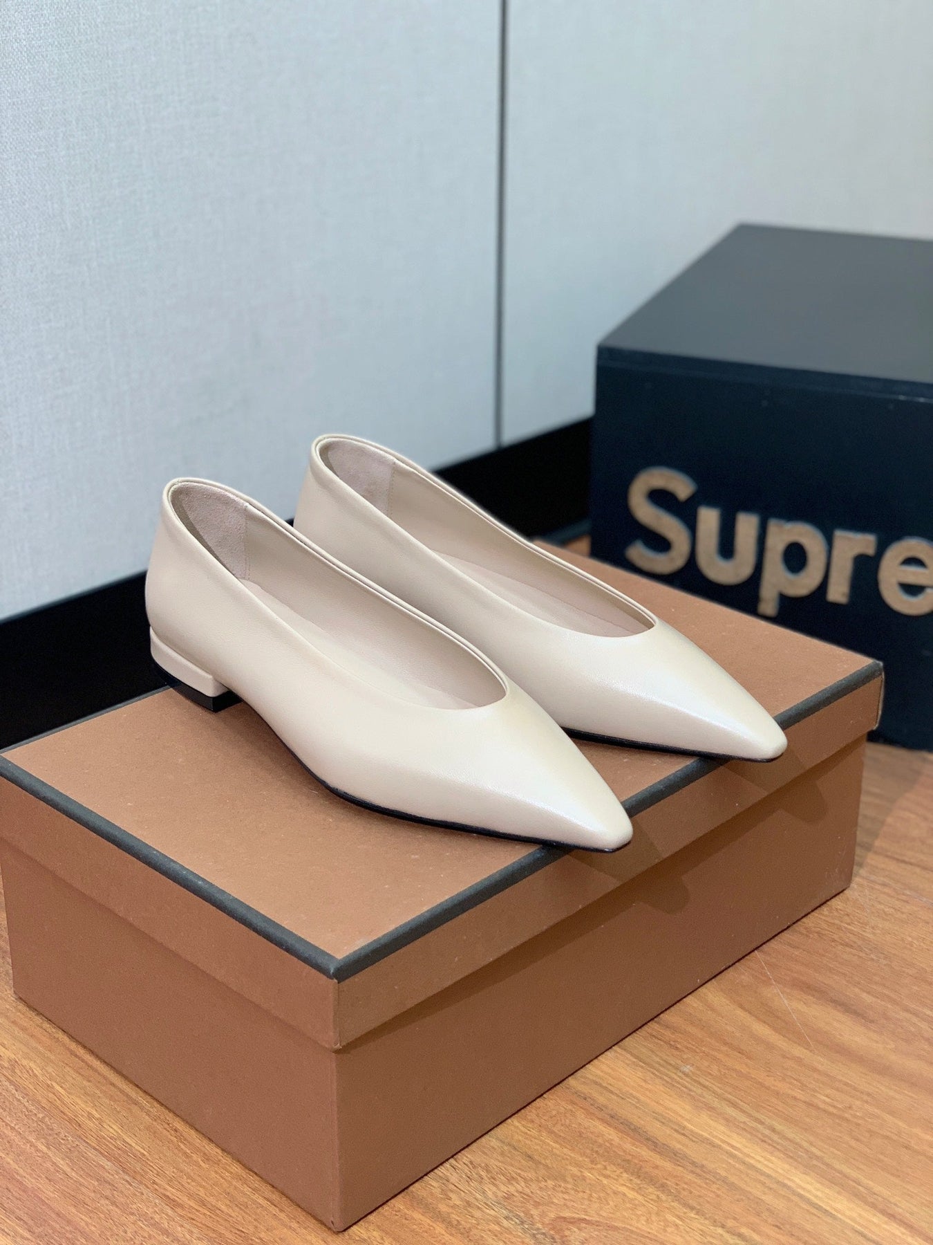 LP REBECCA BALLERINAS CREAM CALFSKIN