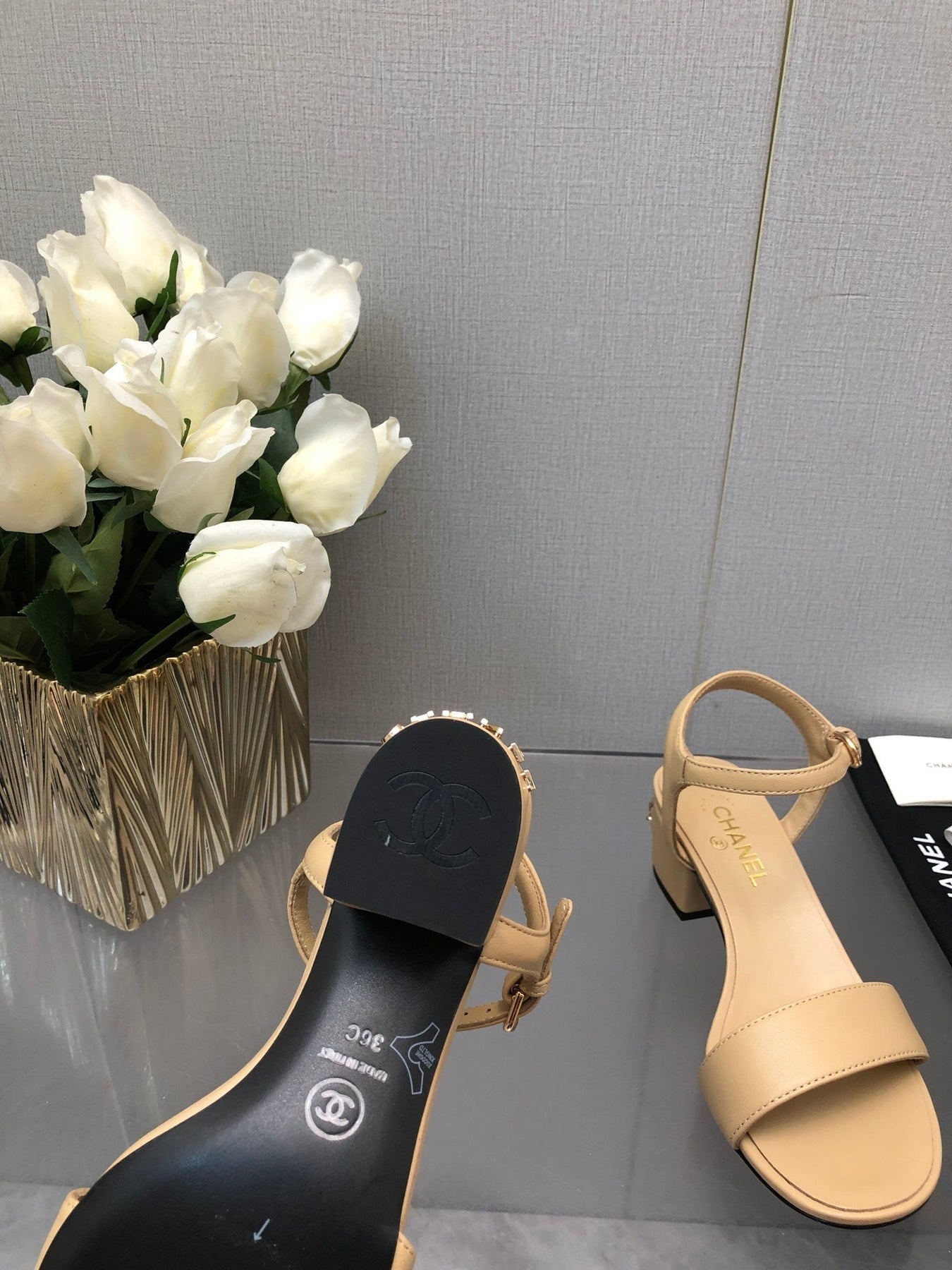 BLOCK HEEL 5 CM SANDAL IN SAND BROWN LAMBSKIN