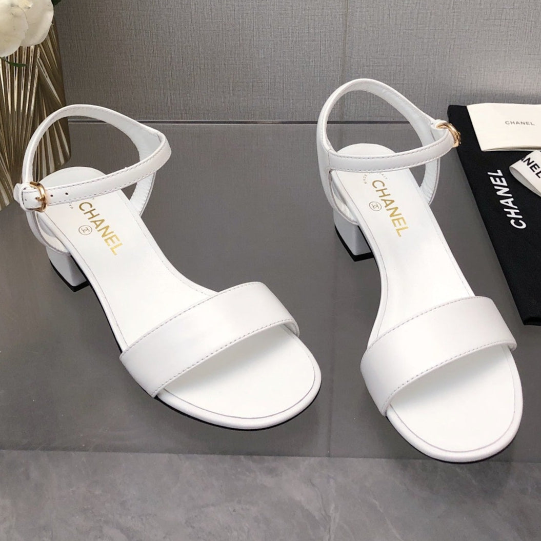 BLOCK HEEL 5 CM SANDAL IN WHITE LAMBSKIN