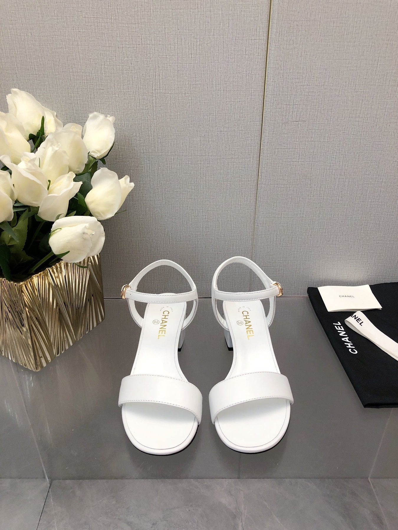 BLOCK HEEL 5 CM SANDAL IN WHITE LAMBSKIN