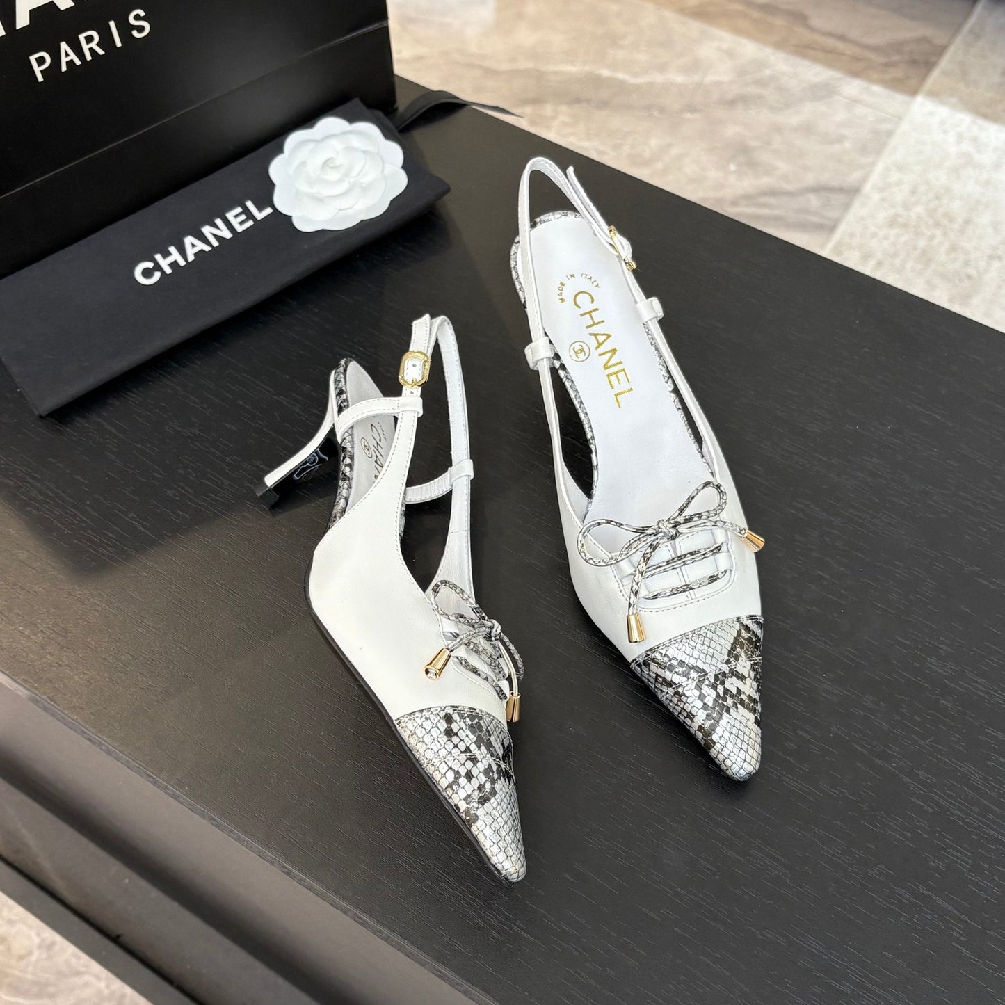 HIGH HEEL SLINGBACKS 65 MM IN WHITE WITH SNAKESKIN PATTERN LAMBSKIN