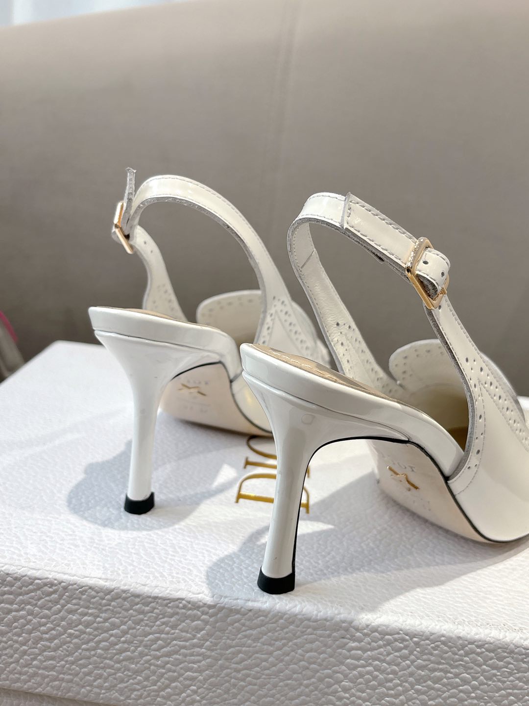 BOY SLINGBACK PUMP 35 MM IN WHITE CALFSKIN