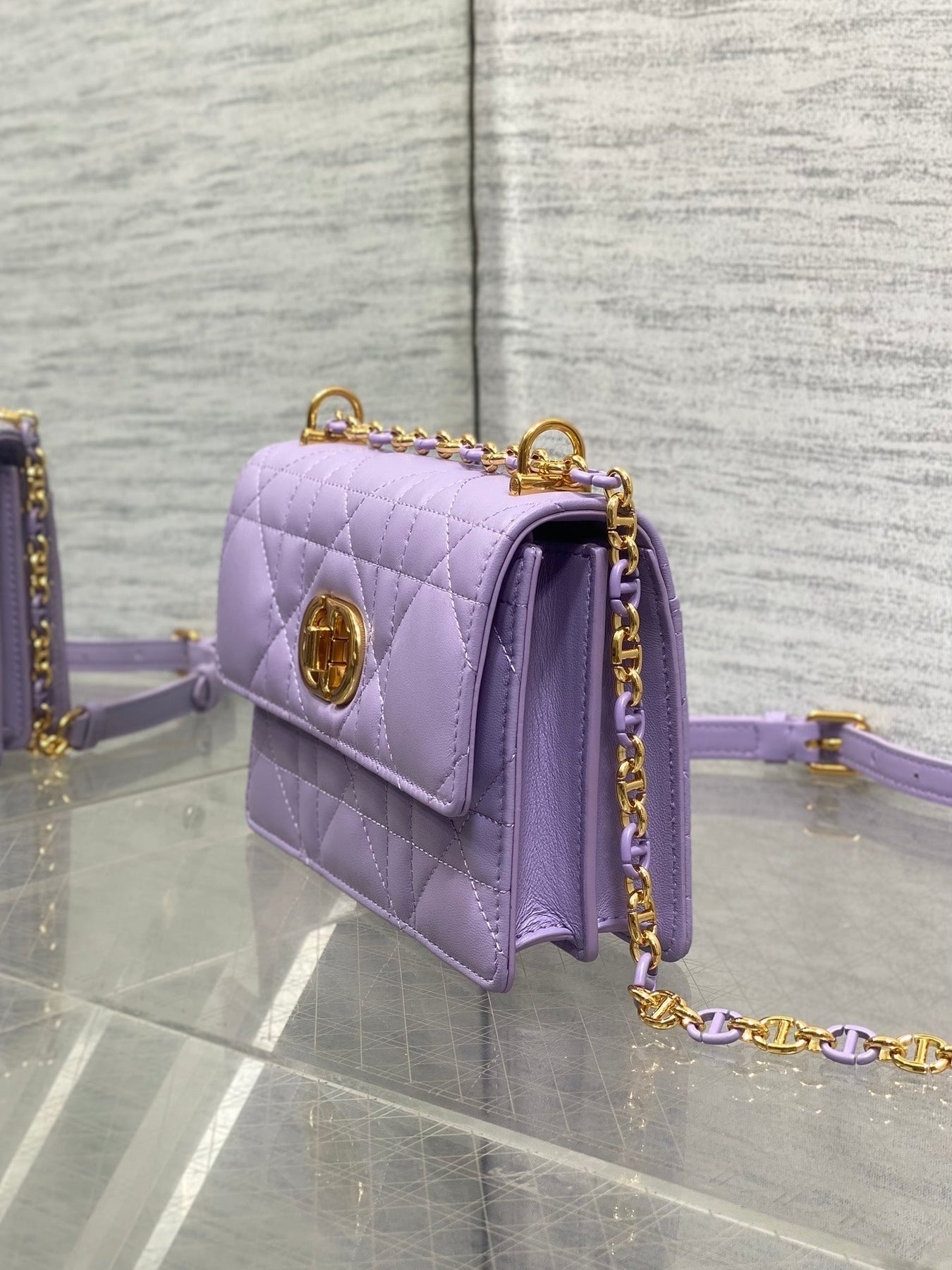 MISS CARO MINI BAG 17 IN BABY PURPLE MACROCANNAGE LAMBSKIN
