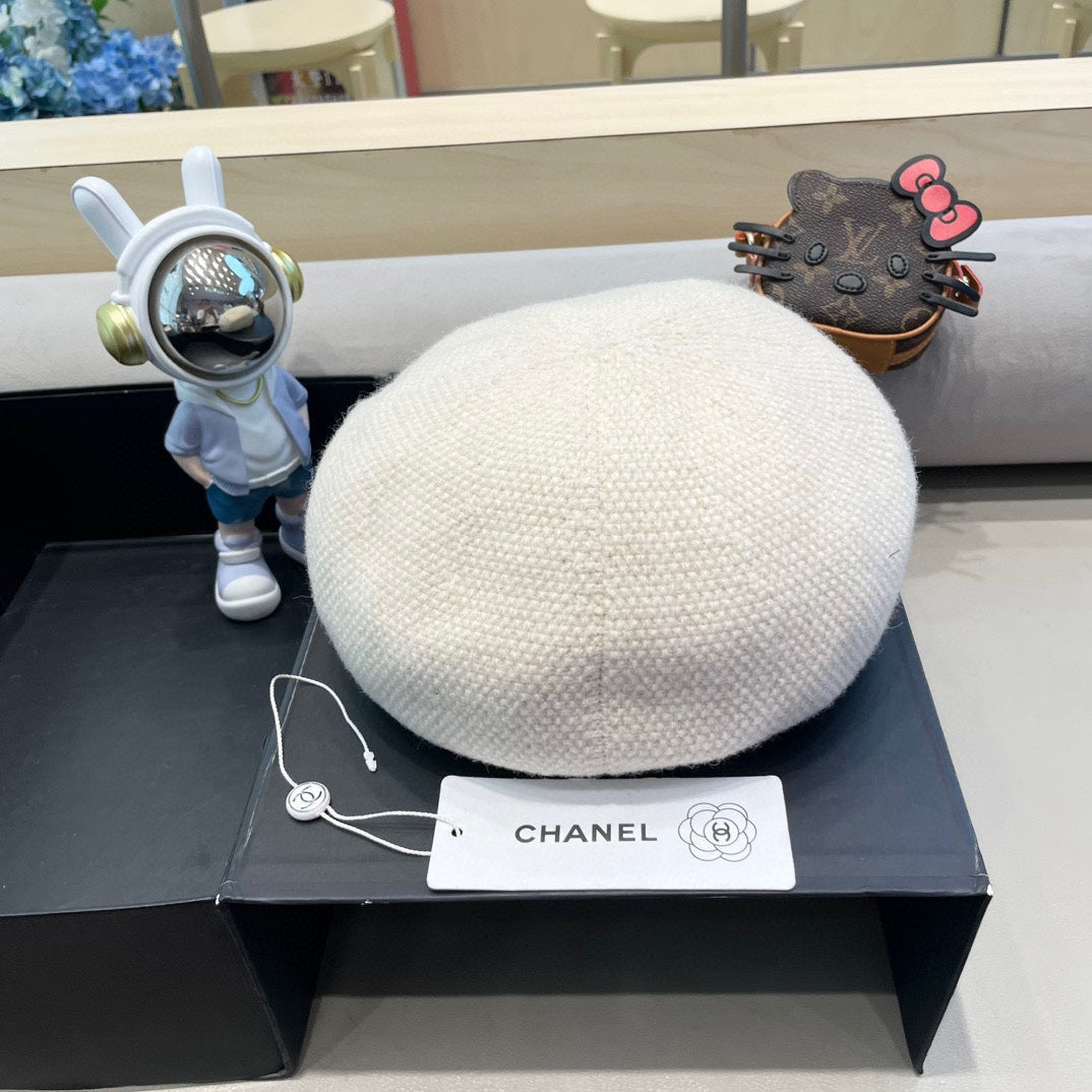 BERET HAT IN WHITE COTTON AND LINEN 417832