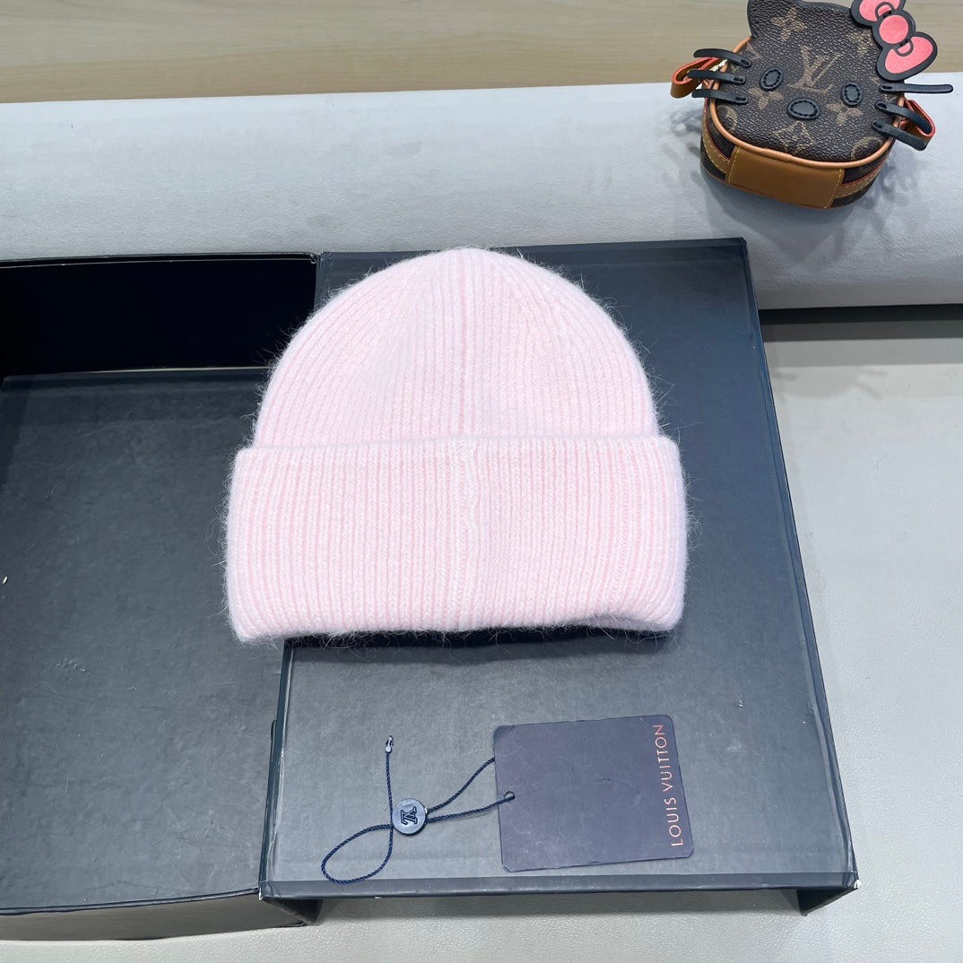KNITTED BEANIE HAT IN PASTEL PINK WOOL AND RABBIT FUR 417757