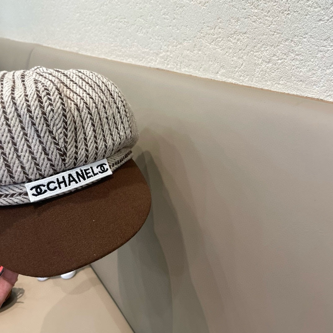 BERET HAT CHOCOLATE BROWN MIX WHITE 422561