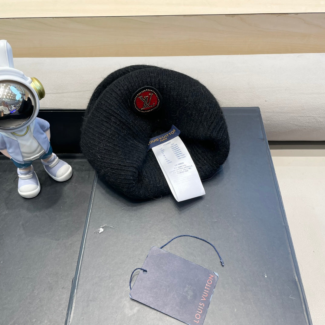 BEANIE HAT IN BLACK WOOL AND RABBIT FUR 433473