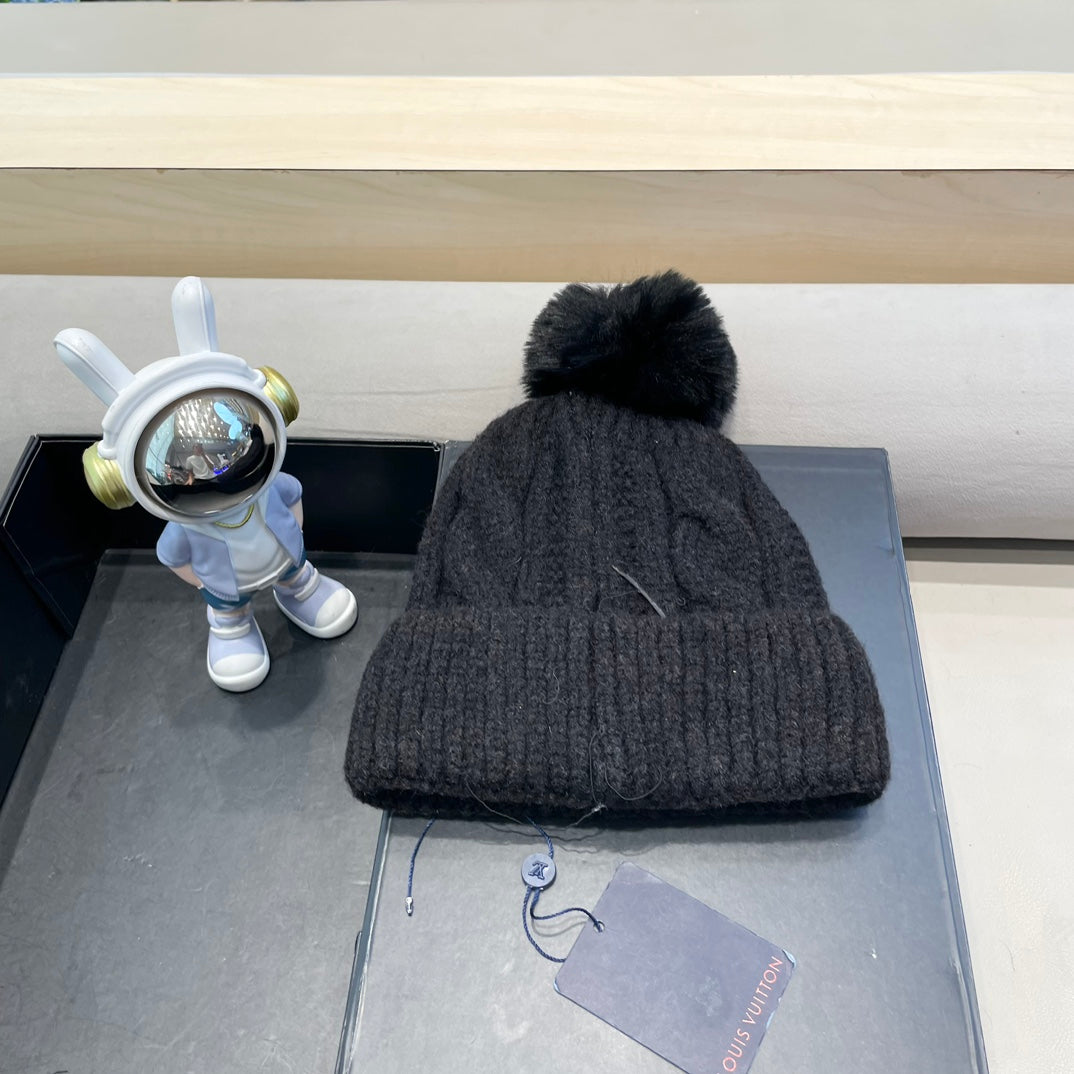 BEANIE HAT IN BLACK WOOL 433486