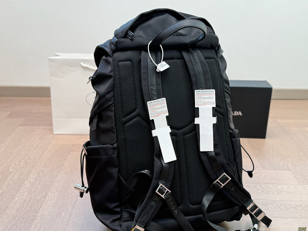 BUCKLE BACKPACK 51 IN BLACK RE-NYLON MIX CALFSKIN