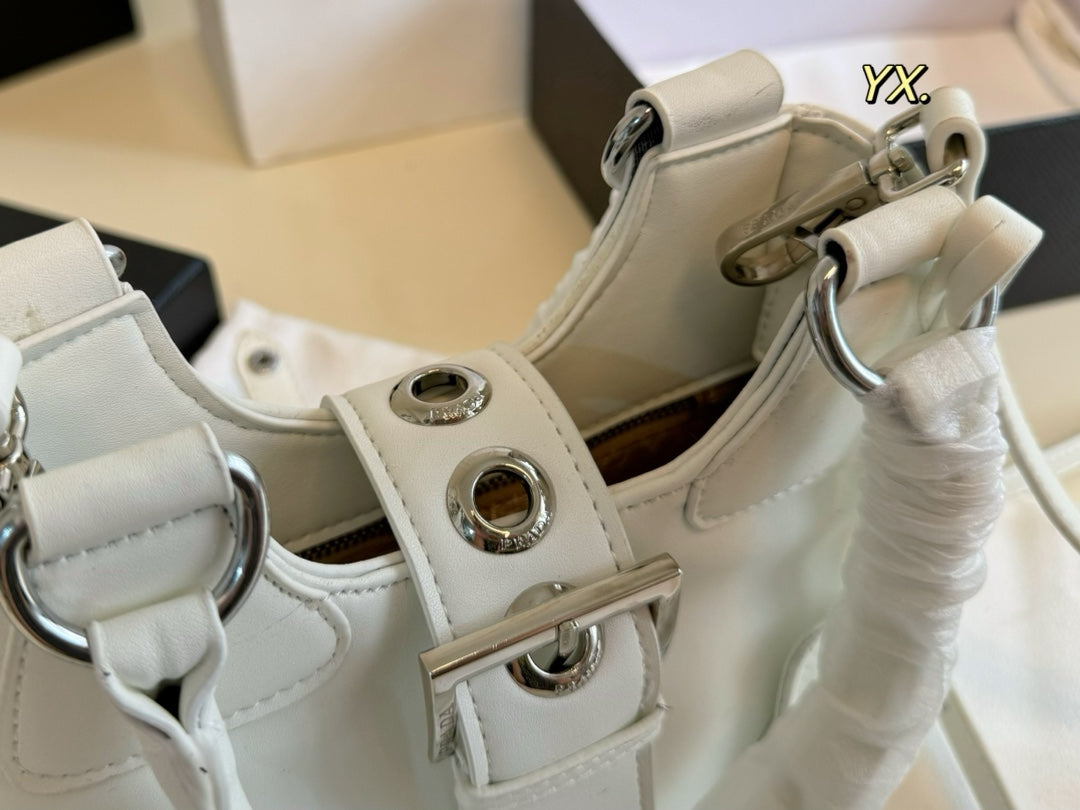 PRA 23 MOON PADDED BAG WHITE CALFSKIN WITH STRAP
