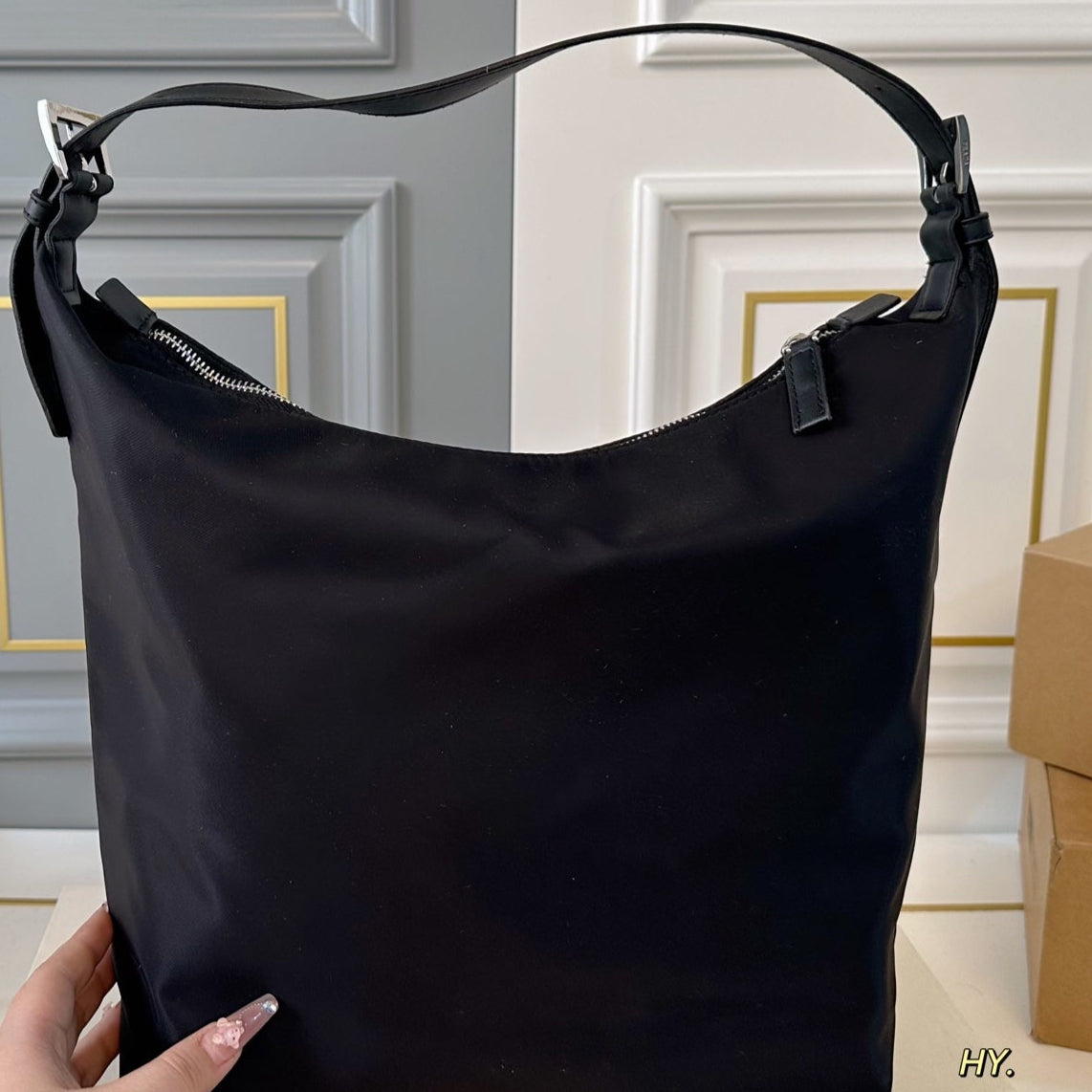 HOBO BAG 30 IN BLACK RE-NYLON SILVER HARDWARE
