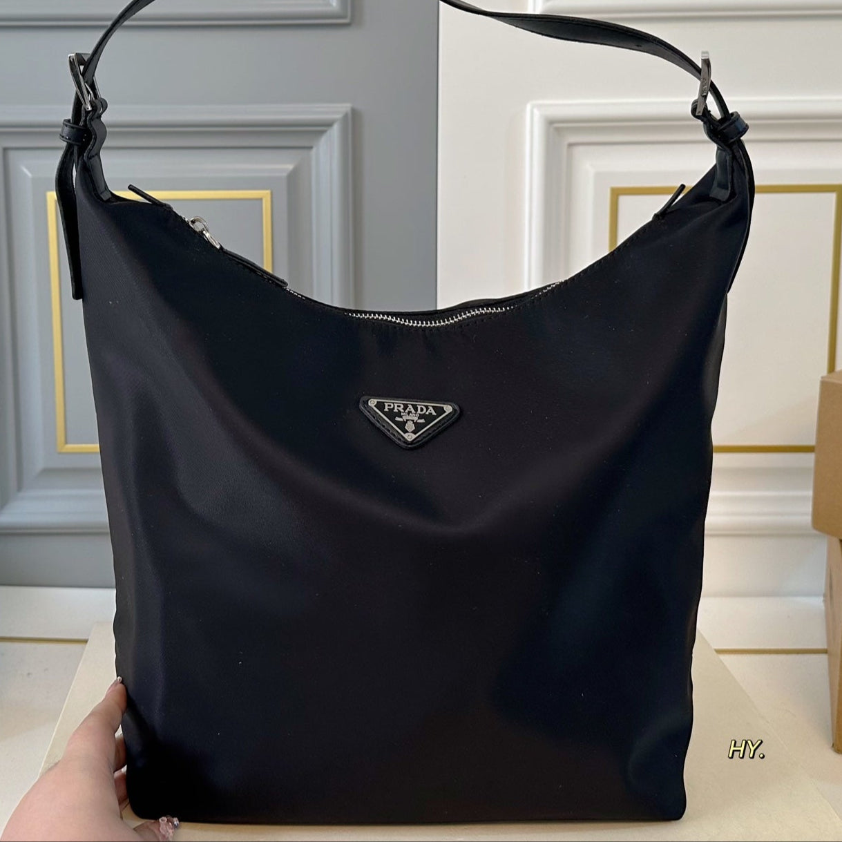 HOBO BAG 30 IN BLACK RE-NYLON SILVER HARDWARE