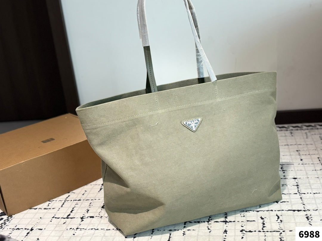 LARGE TOTE BAG 38 IN ECRU BEIGE RE-NYLON
