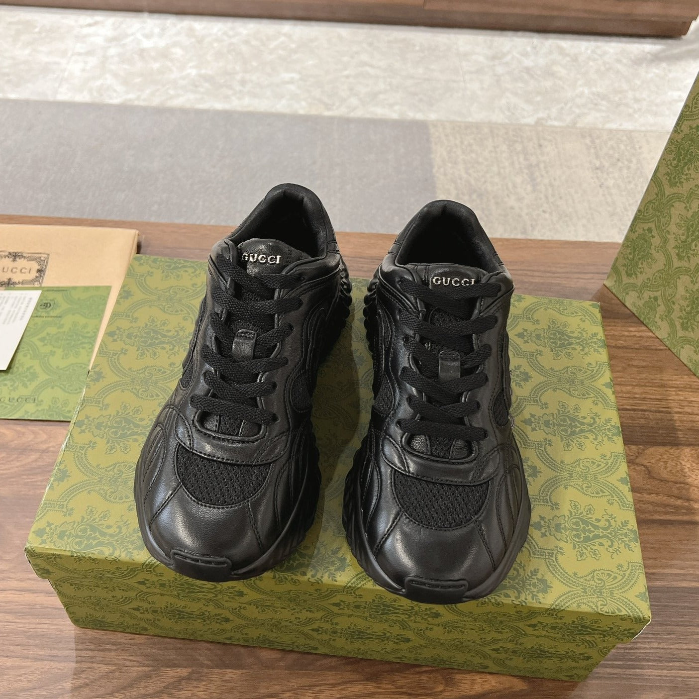 GG RIPPLE SNEAKER BLACK