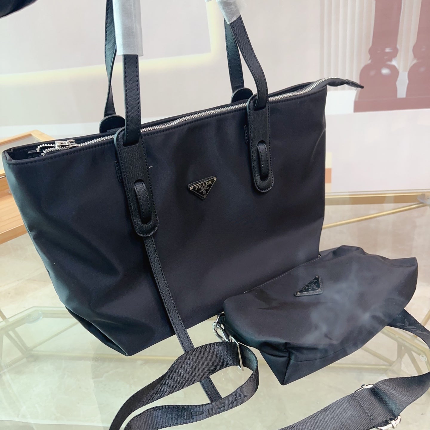 LARGE TOTE BAG 36 IN BLACK RE-NYLON FABRIC